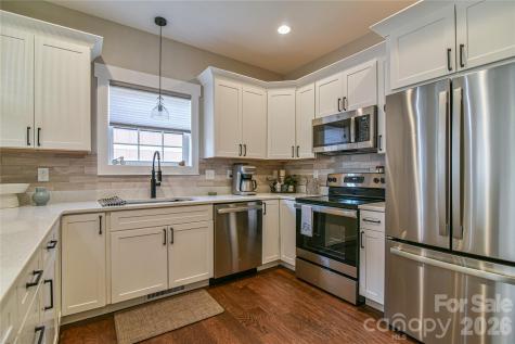 310 Portmanvilla Road Black Mountain NC 28711