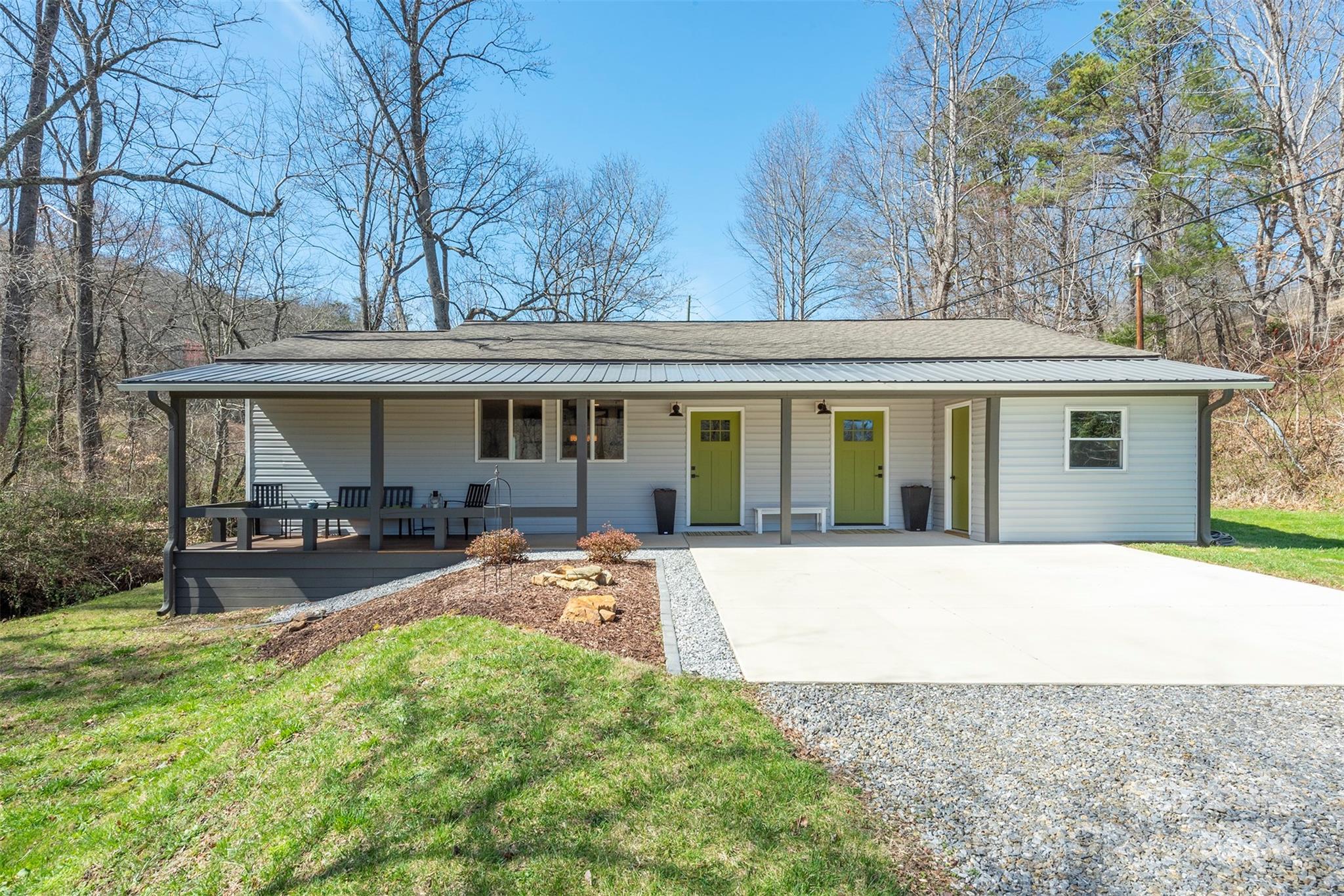 246 Miller Road Fairview NC 28730