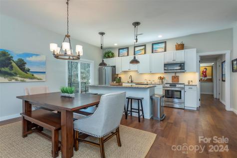 246 Miller Road Fairview NC 28730