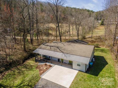 246 Miller Road Fairview NC 28730