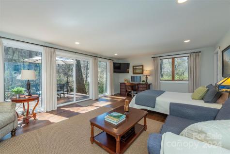 246 Miller Road Fairview NC 28730