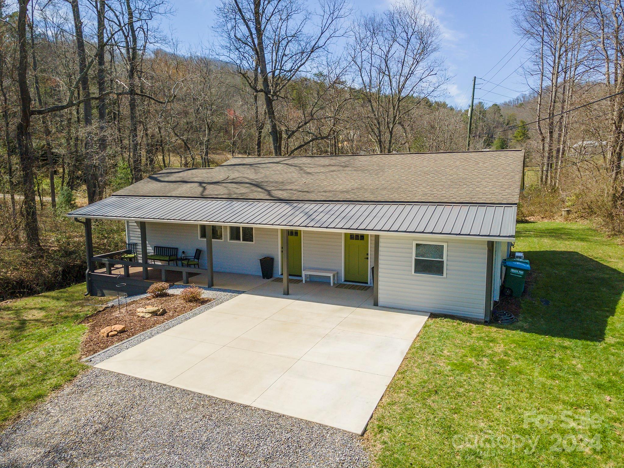 246 Miller Road Fairview NC 28730
