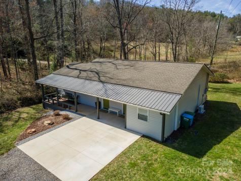 246 Miller Road Fairview NC 28730