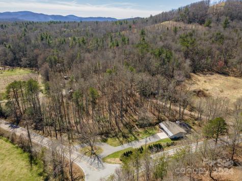 246 Miller Road Fairview NC 28730