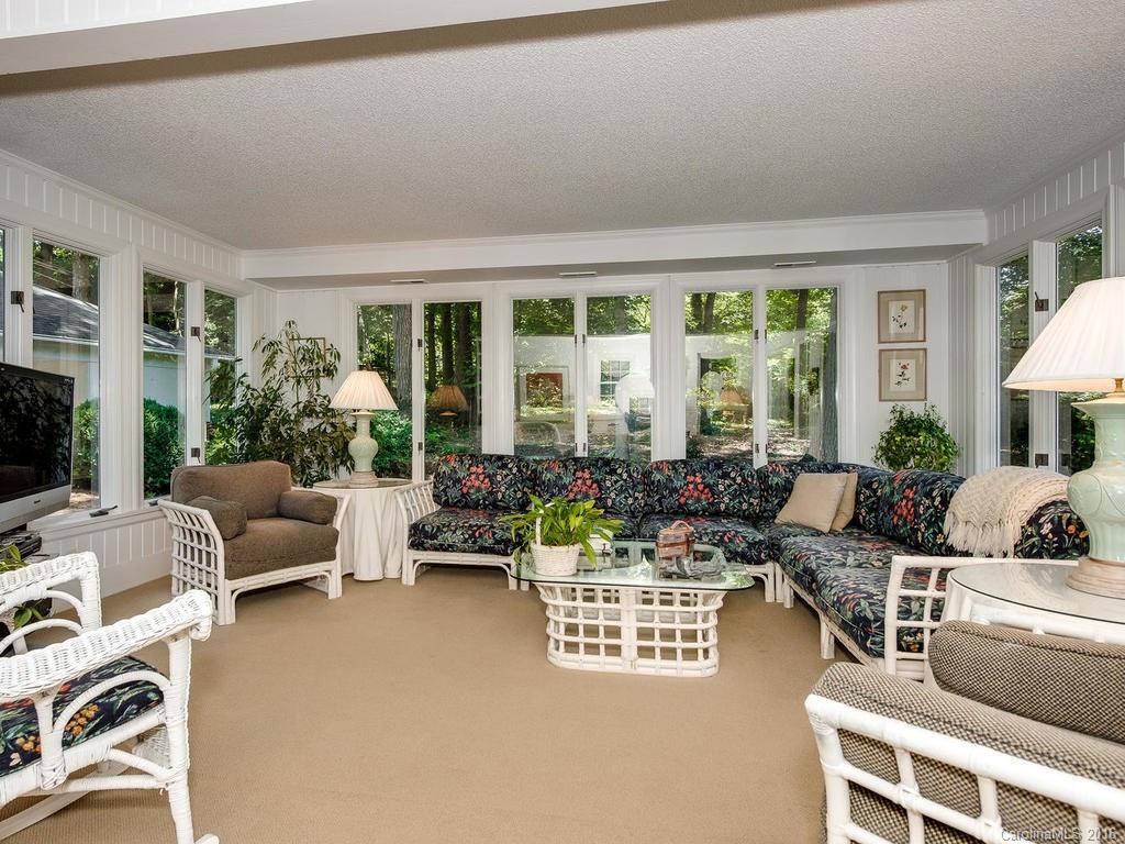 4019 Abingdon Road Charlotte NC 28211