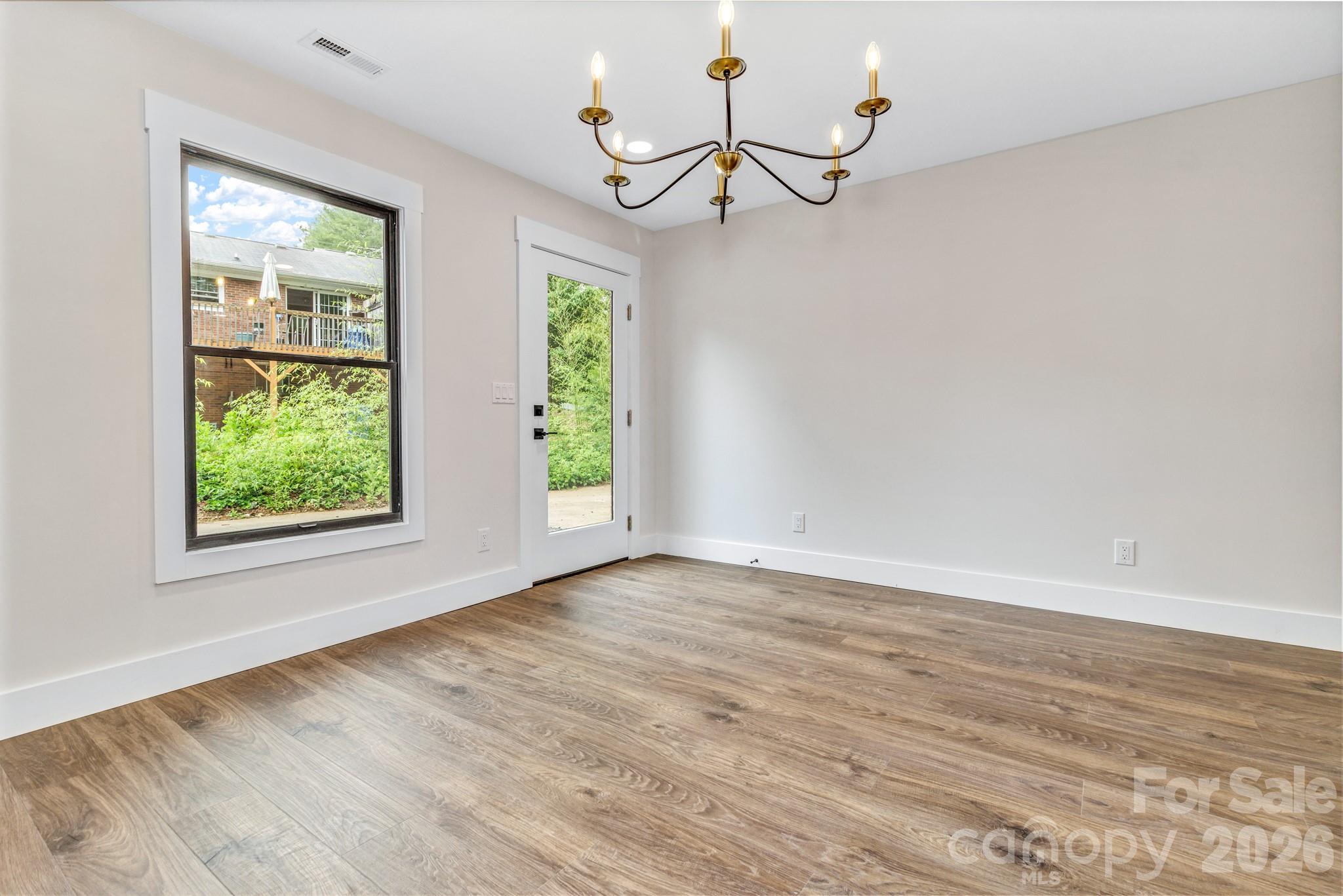 4 Barnes Road Asheville NC 28803