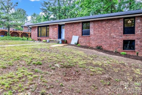 4 Barnes Road Asheville NC 28803
