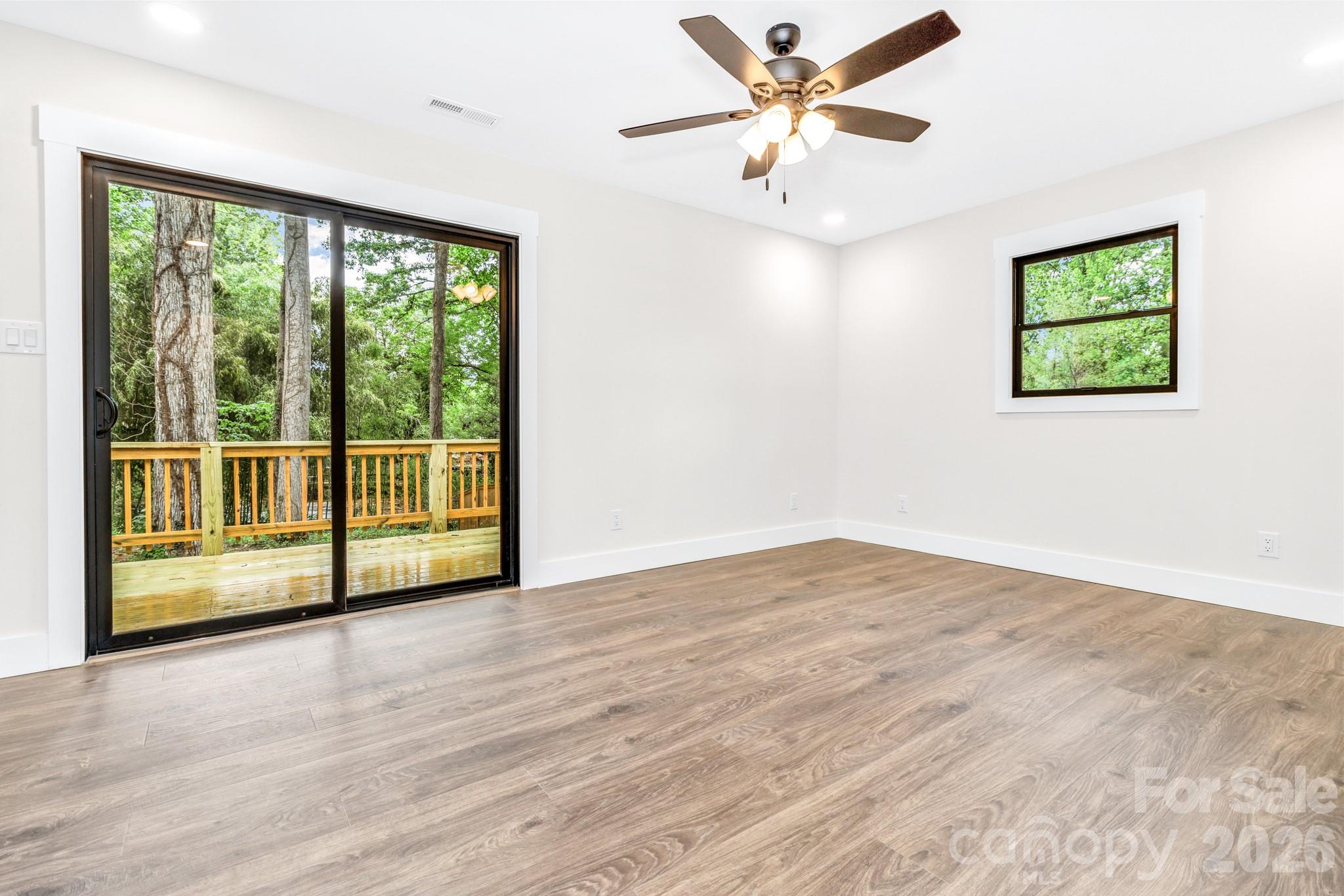 4 Barnes Road Asheville NC 28803