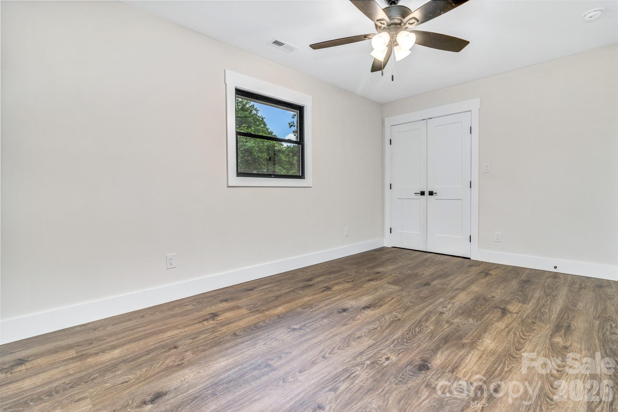 4 Barnes Road Asheville NC 28803