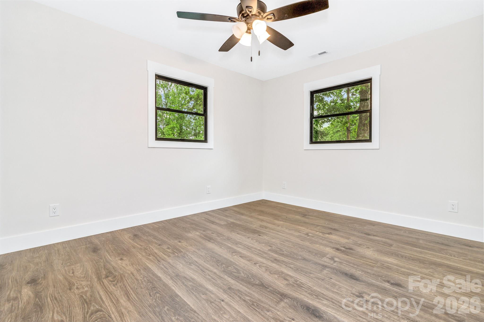4 Barnes Road Asheville NC 28803