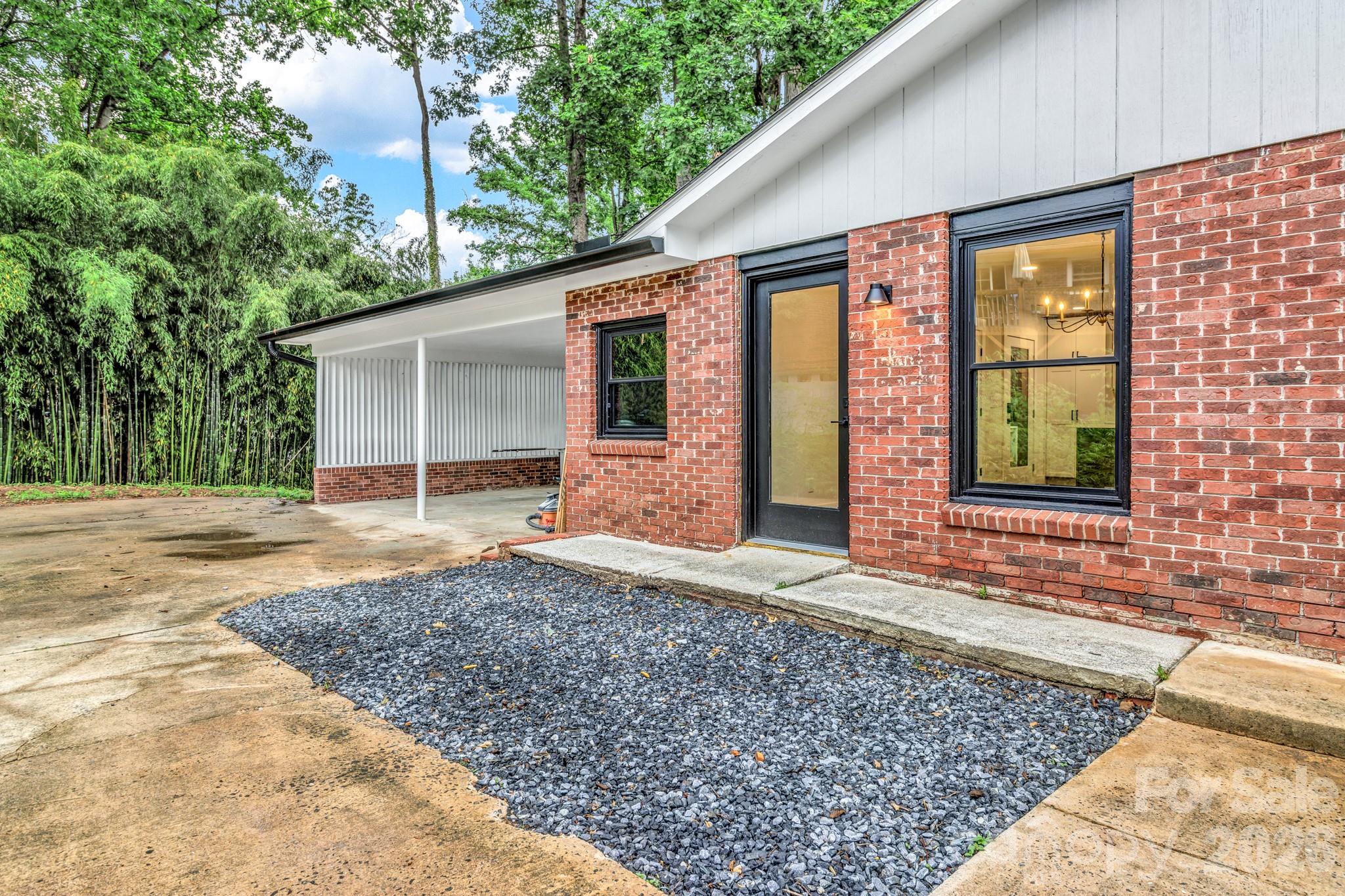 4 Barnes Road Asheville NC 28803