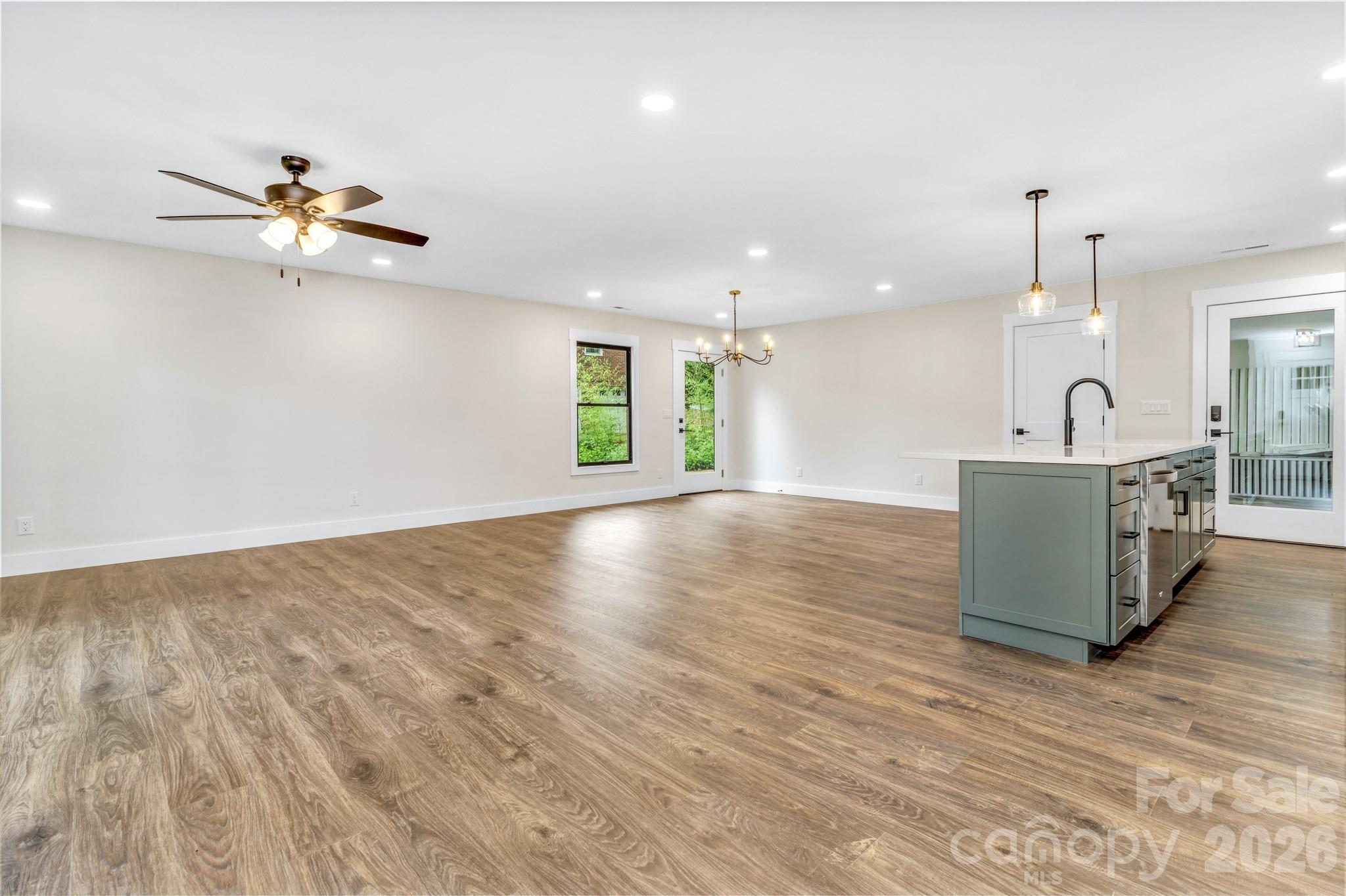 4 Barnes Road Asheville NC 28803
