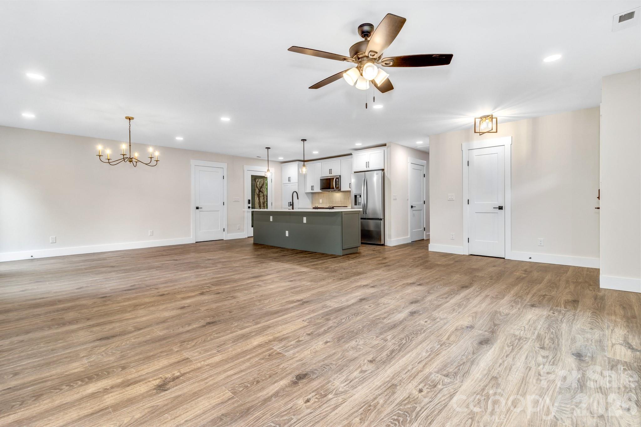 4 Barnes Road Asheville NC 28803