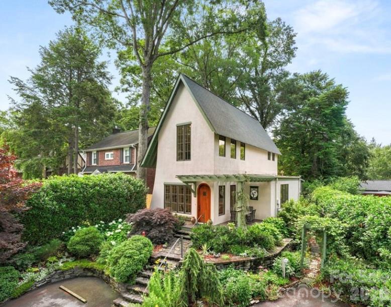 26 Sylvan Avenue Asheville NC 28801
