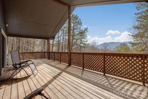 1330 Maple Springs Drive Waynesville NC 28785