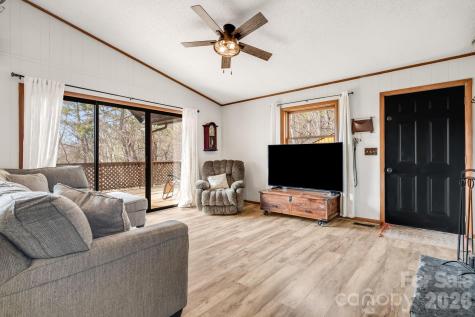 1330 Maple Springs Drive Waynesville NC 28785