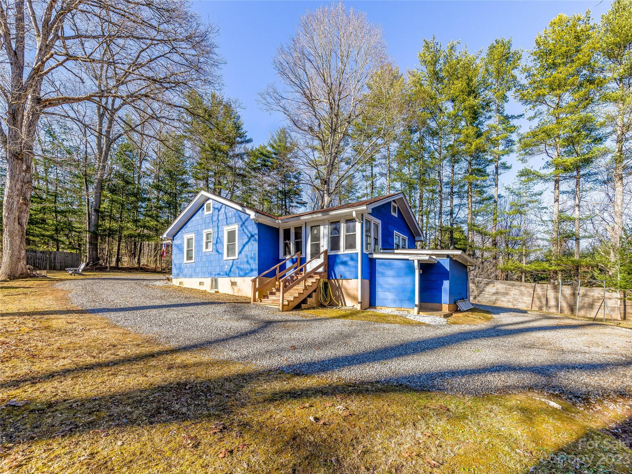 15 Gilmore Drive Asheville NC 28803