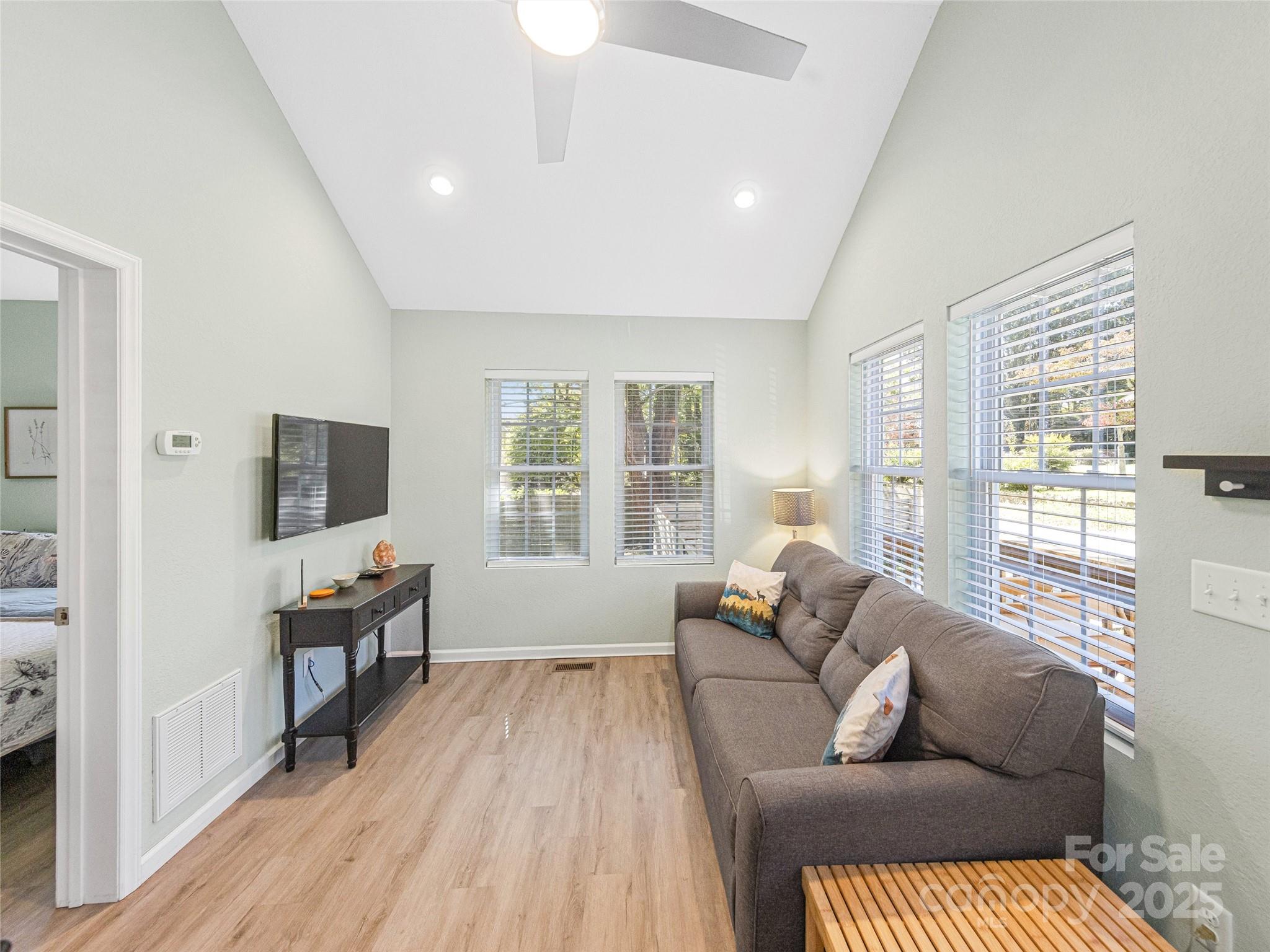 91 Virginia Avenue Asheville NC 28806