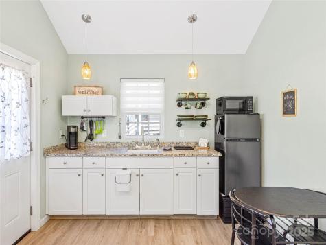 91 Virginia Avenue Asheville NC 28806