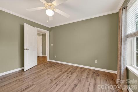 11 Peppermill Drive Asheville NC 28804