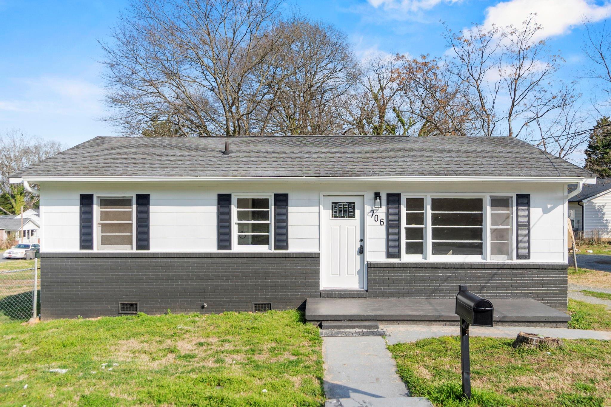 706 Pryor Street Gastonia NC 28052
