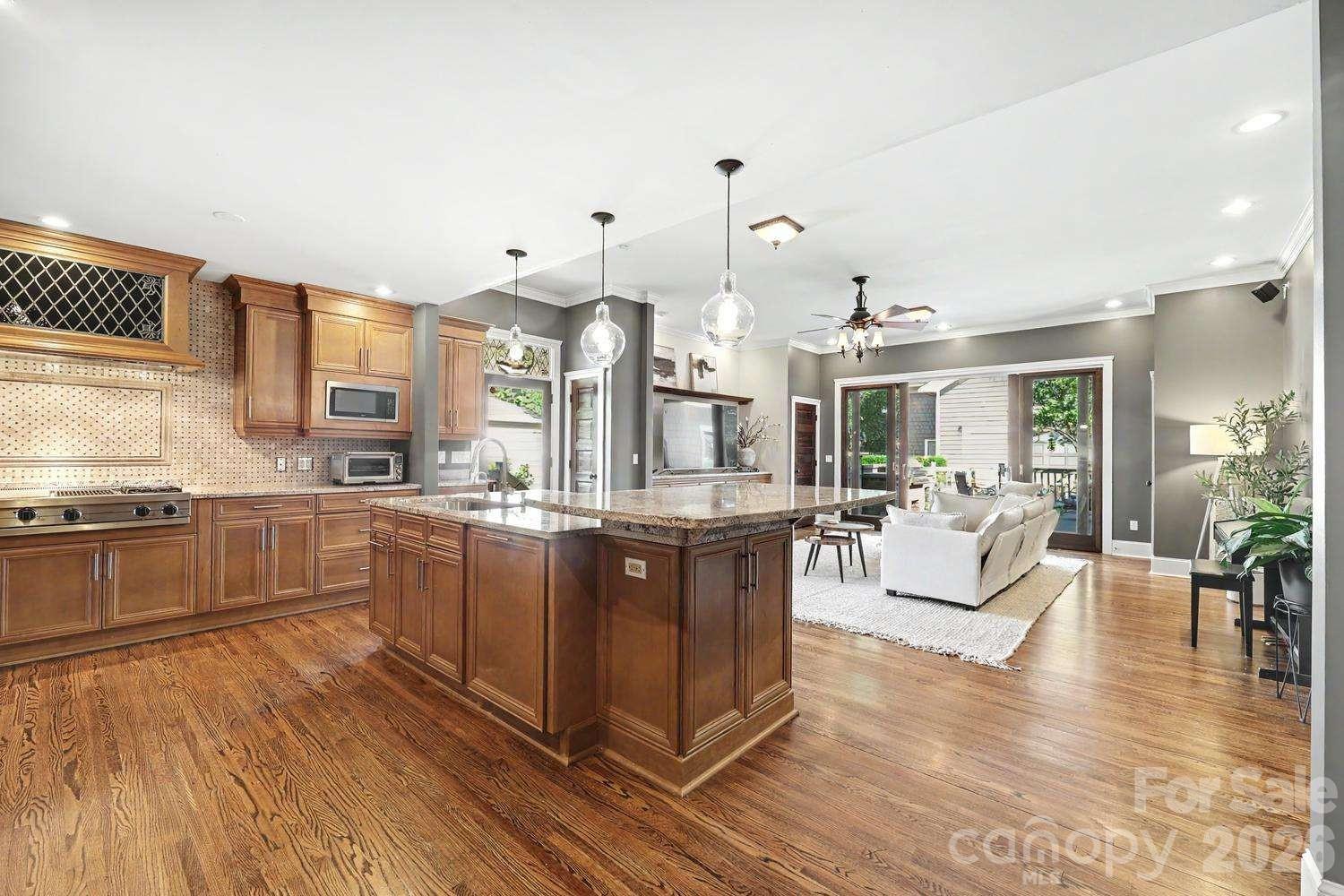 2215 Hassell Place Charlotte NC 28209