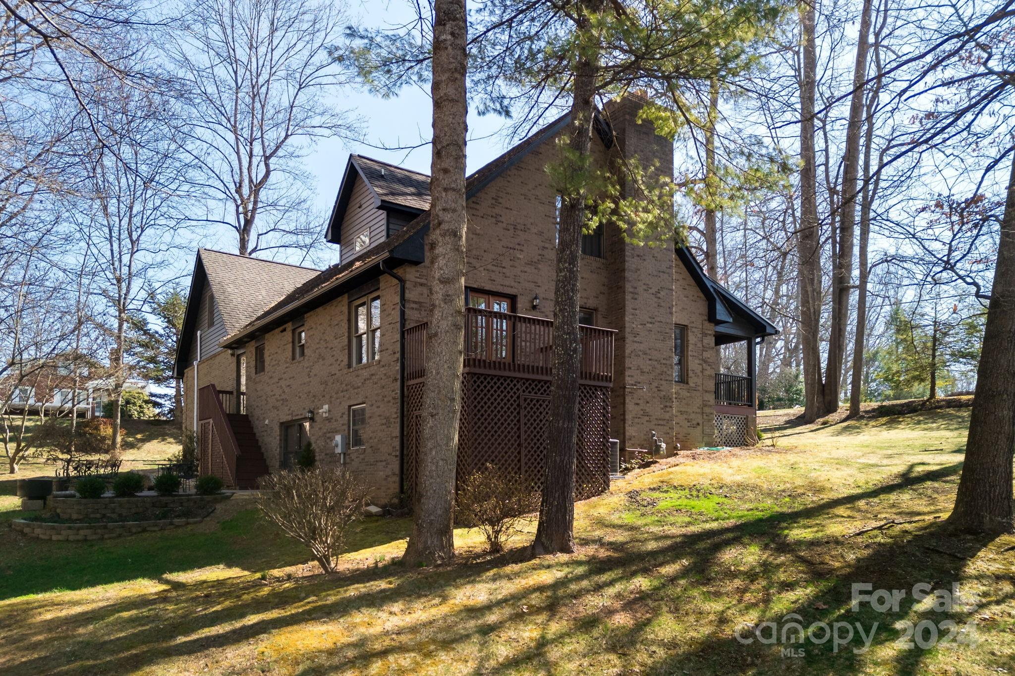 884 Monte Vista Road Candler NC 28715