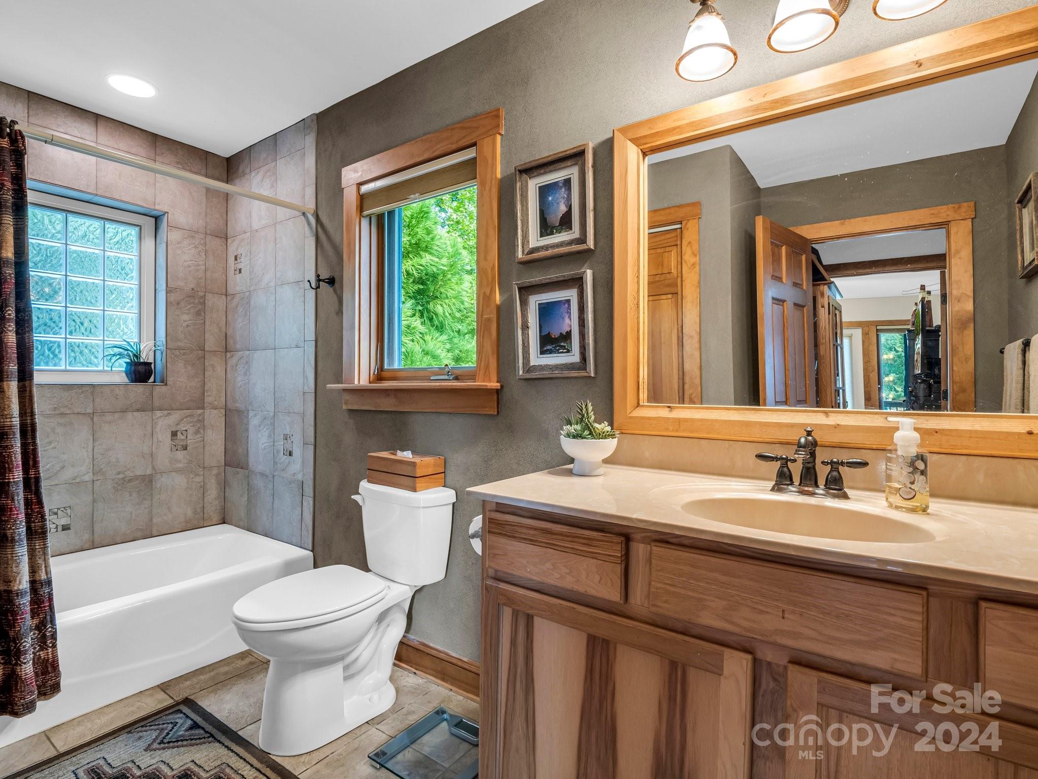 181 Highland Heights Lake Lure NC 28746