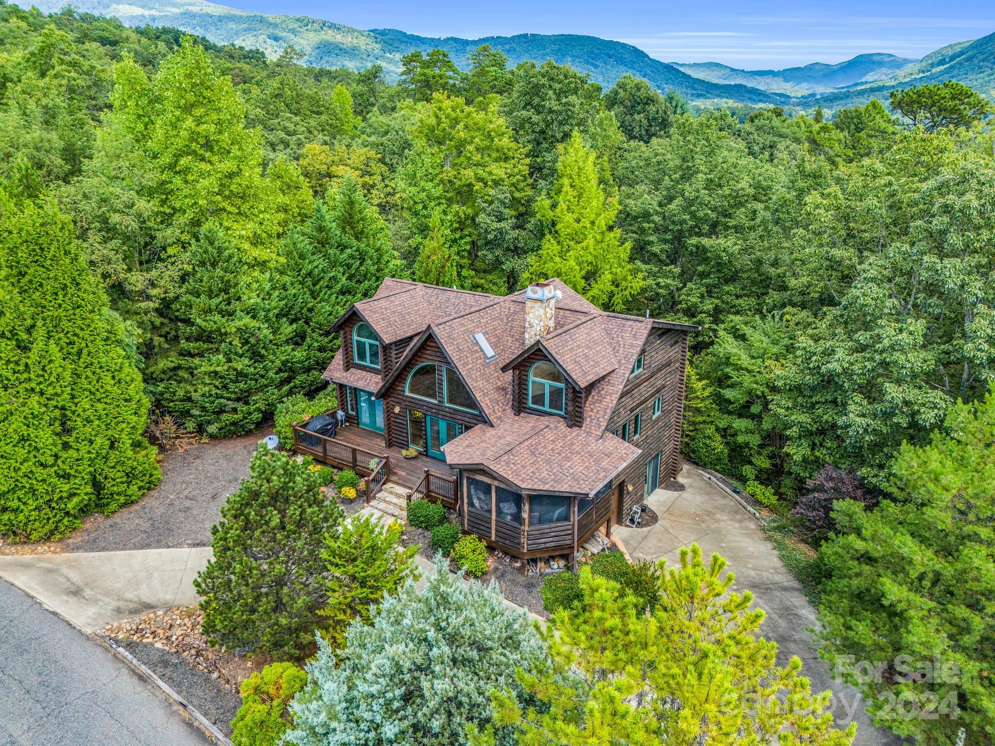 181 Highland Heights Lake Lure NC 28746