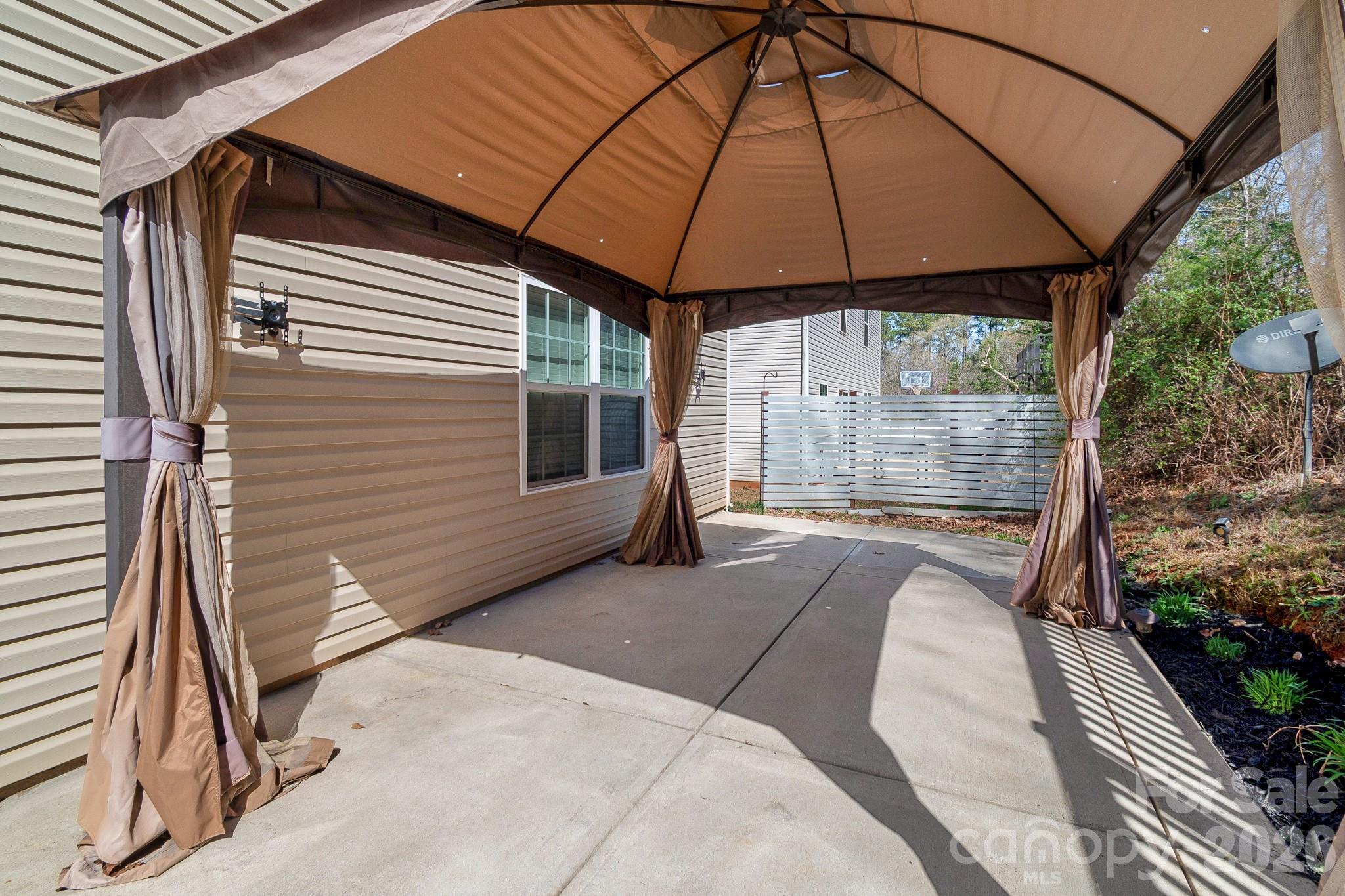 9520 Eagle Feathers Drive Charlotte NC 28214