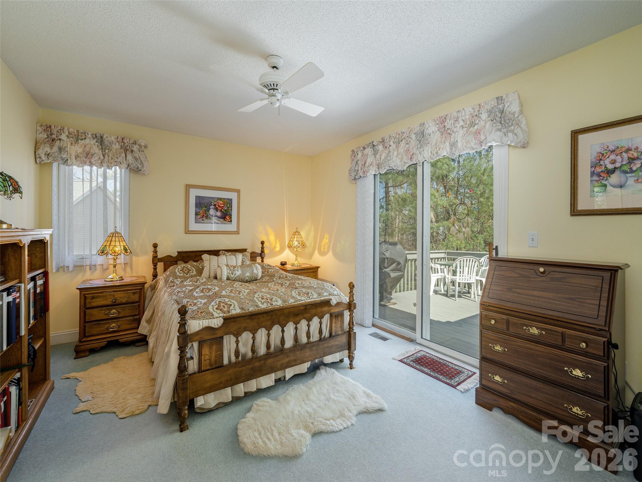 206 Black Oak Lane Hendersonville NC 28791