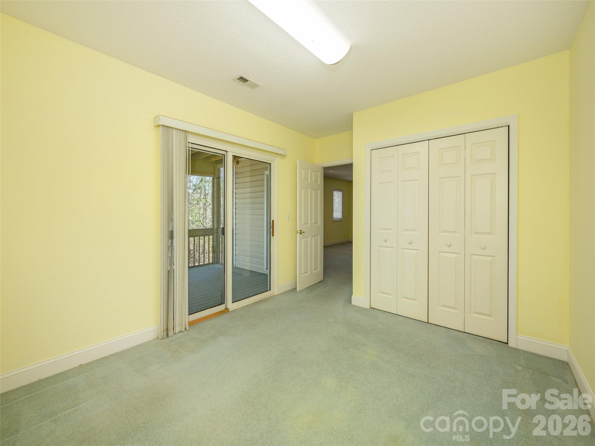206 Black Oak Lane Hendersonville NC 28791