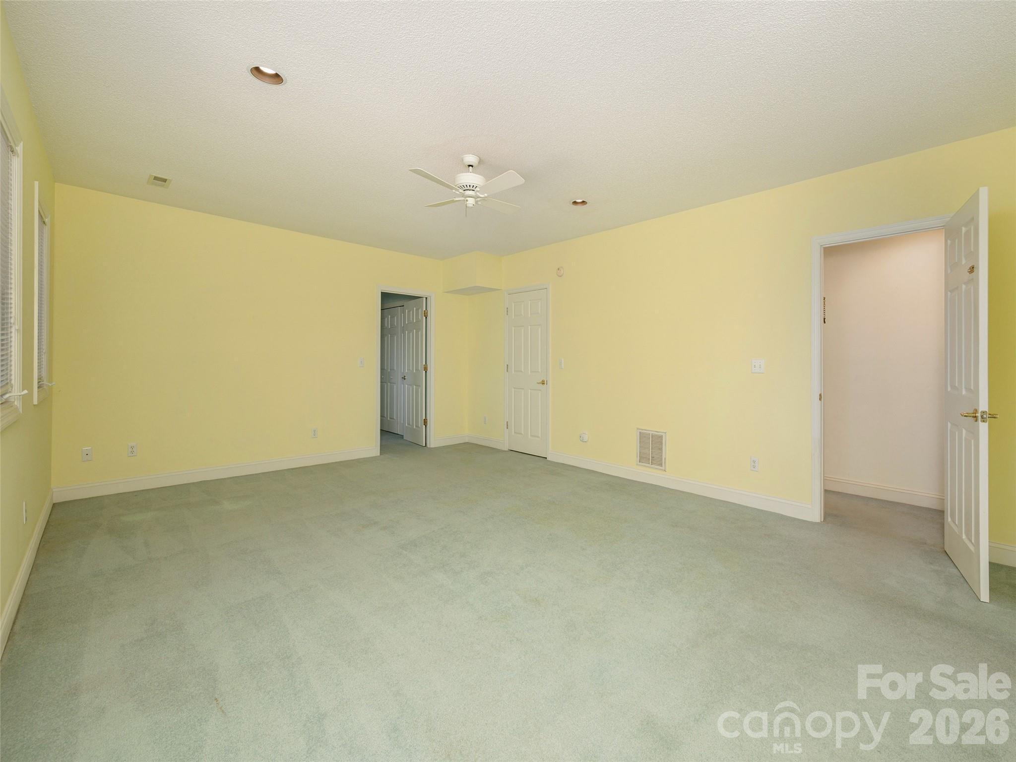 206 Black Oak Lane Hendersonville NC 28791
