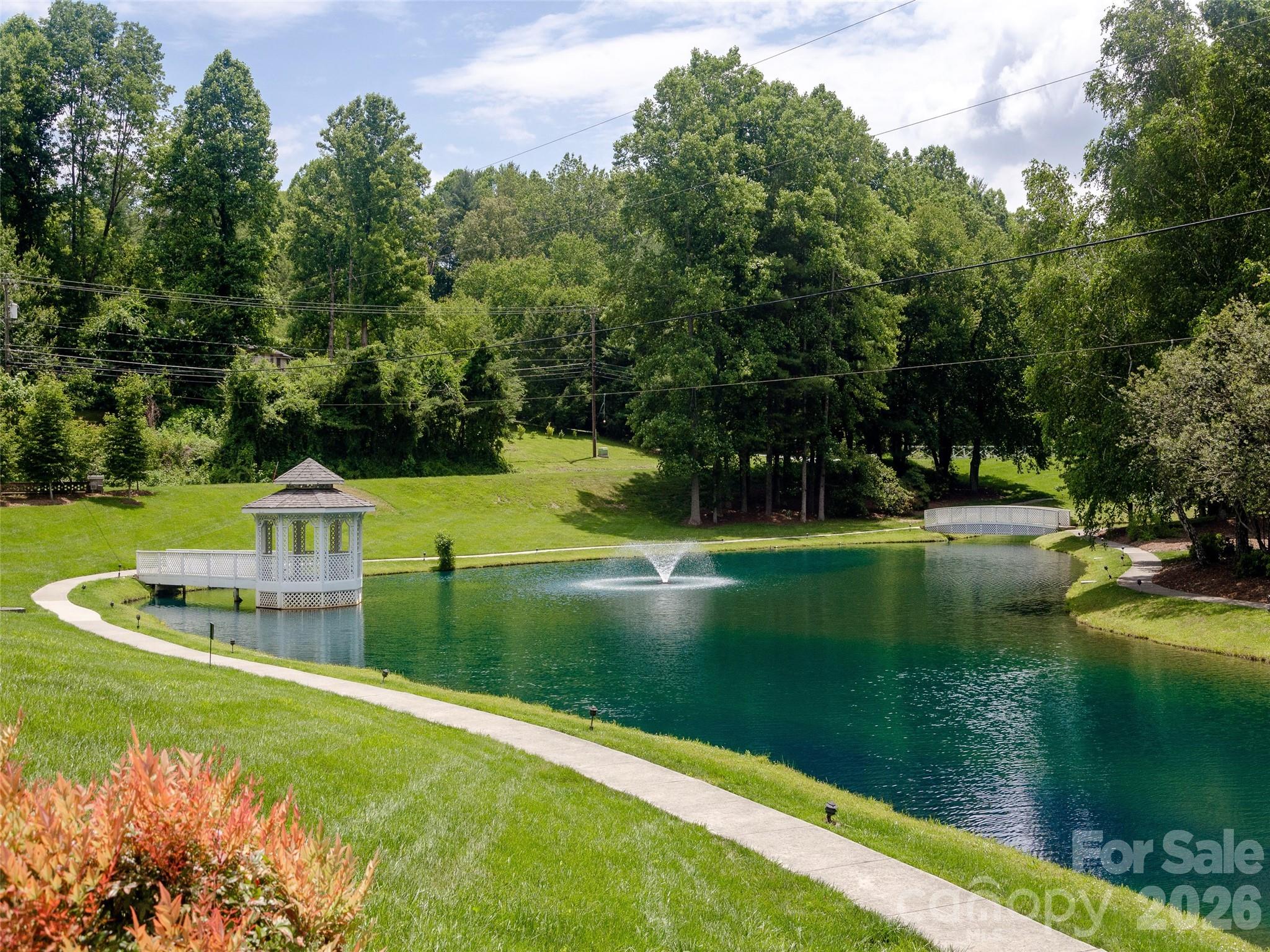 206 Black Oak Lane Hendersonville NC 28791