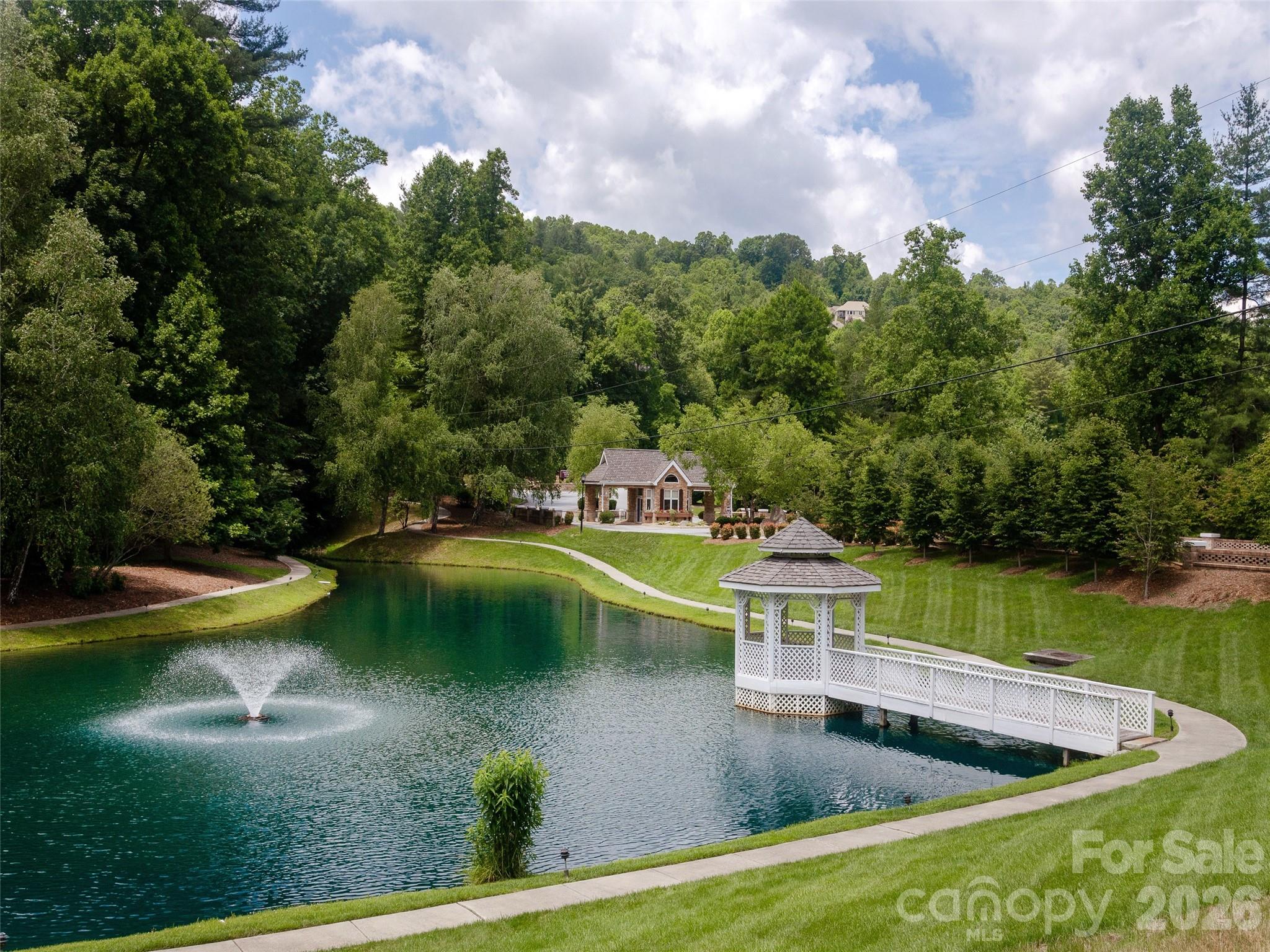 206 Black Oak Lane Hendersonville NC 28791
