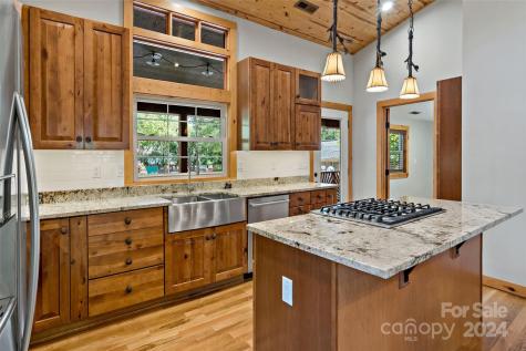 107 5th Street Black Mountain NC 28711
