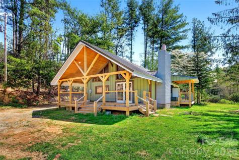 1959 Jackson Town Road Spruce Pine NC 28777