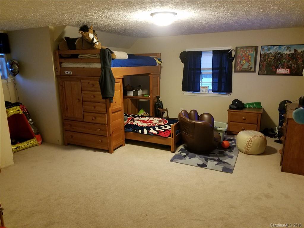 191 Bear Wallow Road Burnsville NC 28714