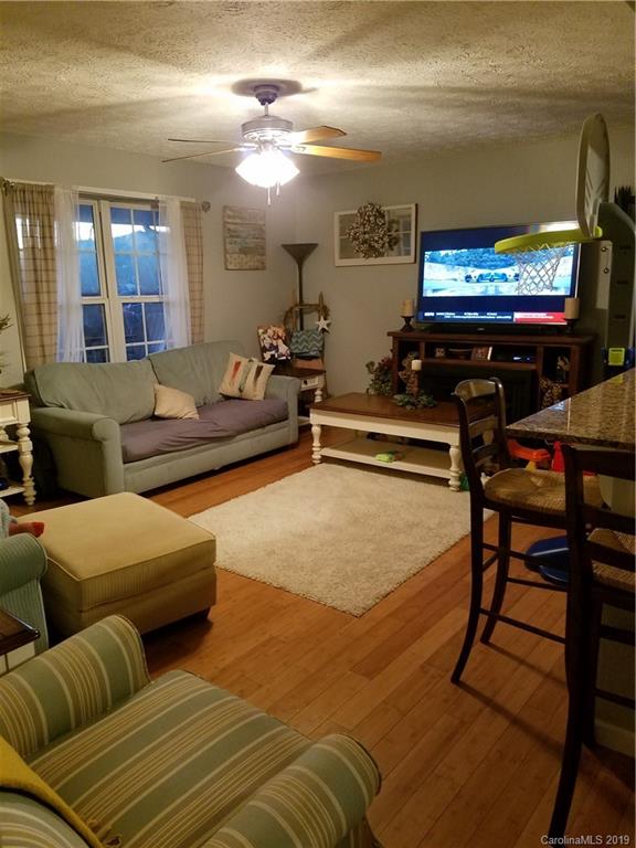 191 Bear Wallow Road Burnsville NC 28714