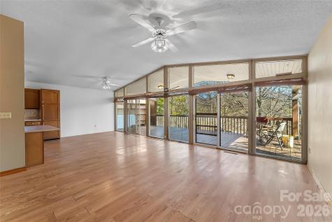 350 Sandy Bottom Road Marshall NC 28753