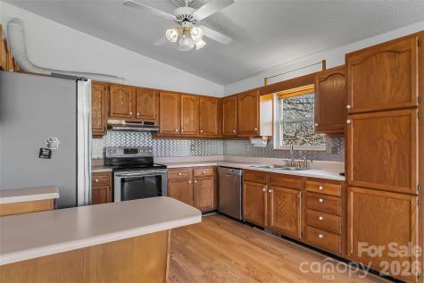 350 Sandy Bottom Road Marshall NC 28753