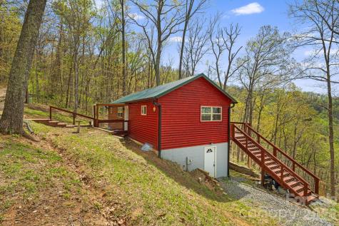 120 Wilderness Drive Weaverville NC 28787