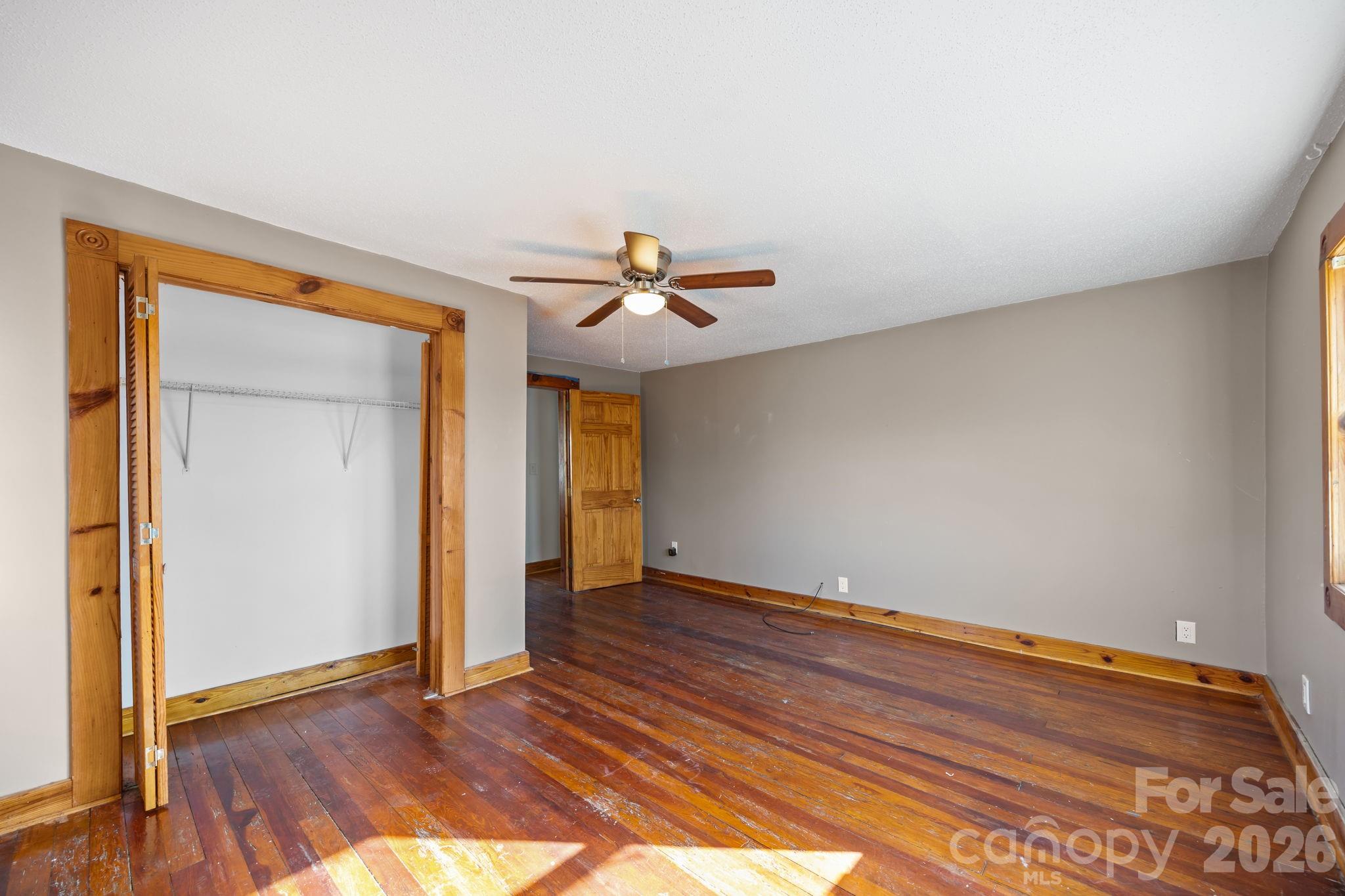 99 Wakefield Drive Hendersonville NC 28792