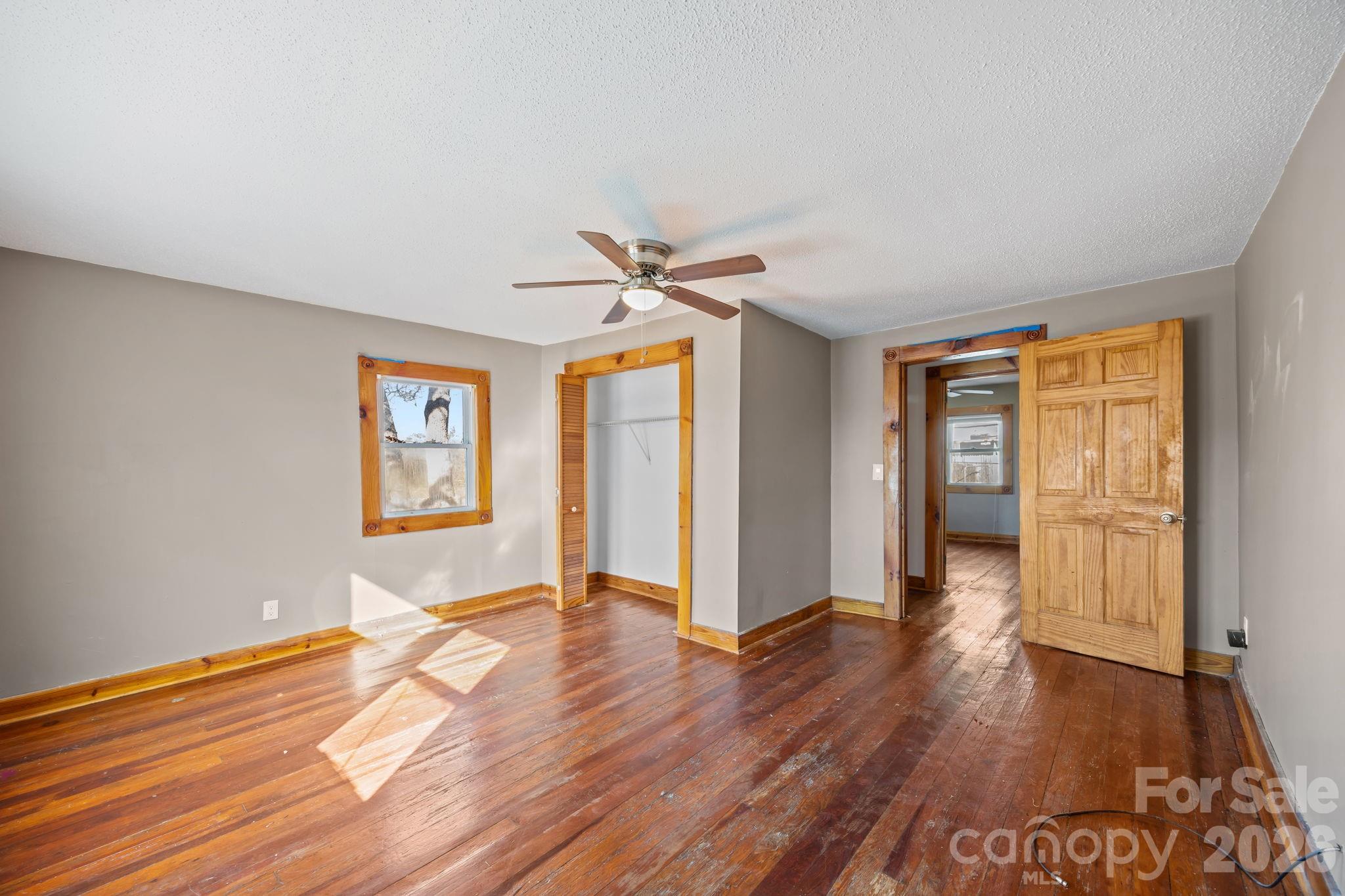 99 Wakefield Drive Hendersonville NC 28792