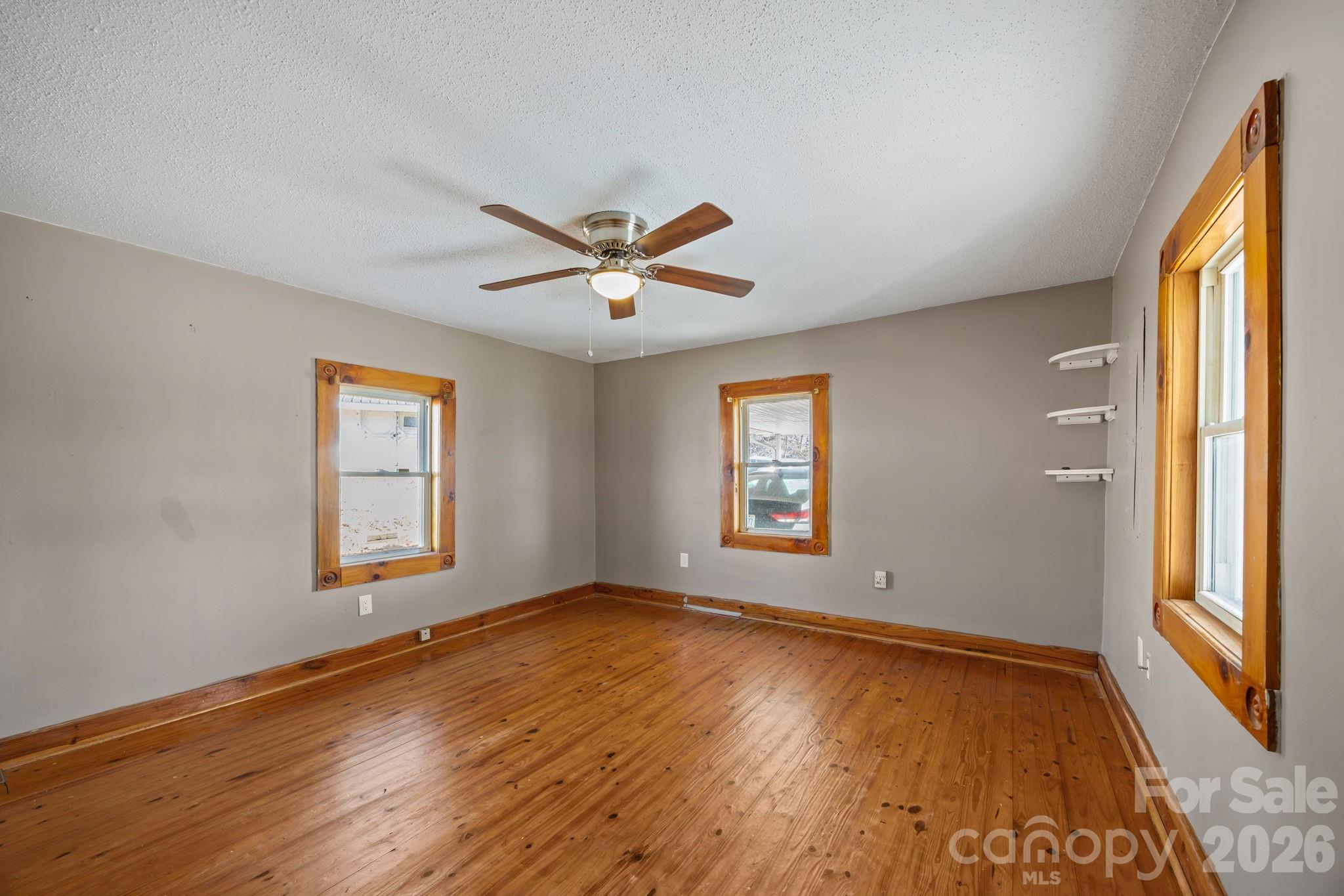 99 Wakefield Drive Hendersonville NC 28792