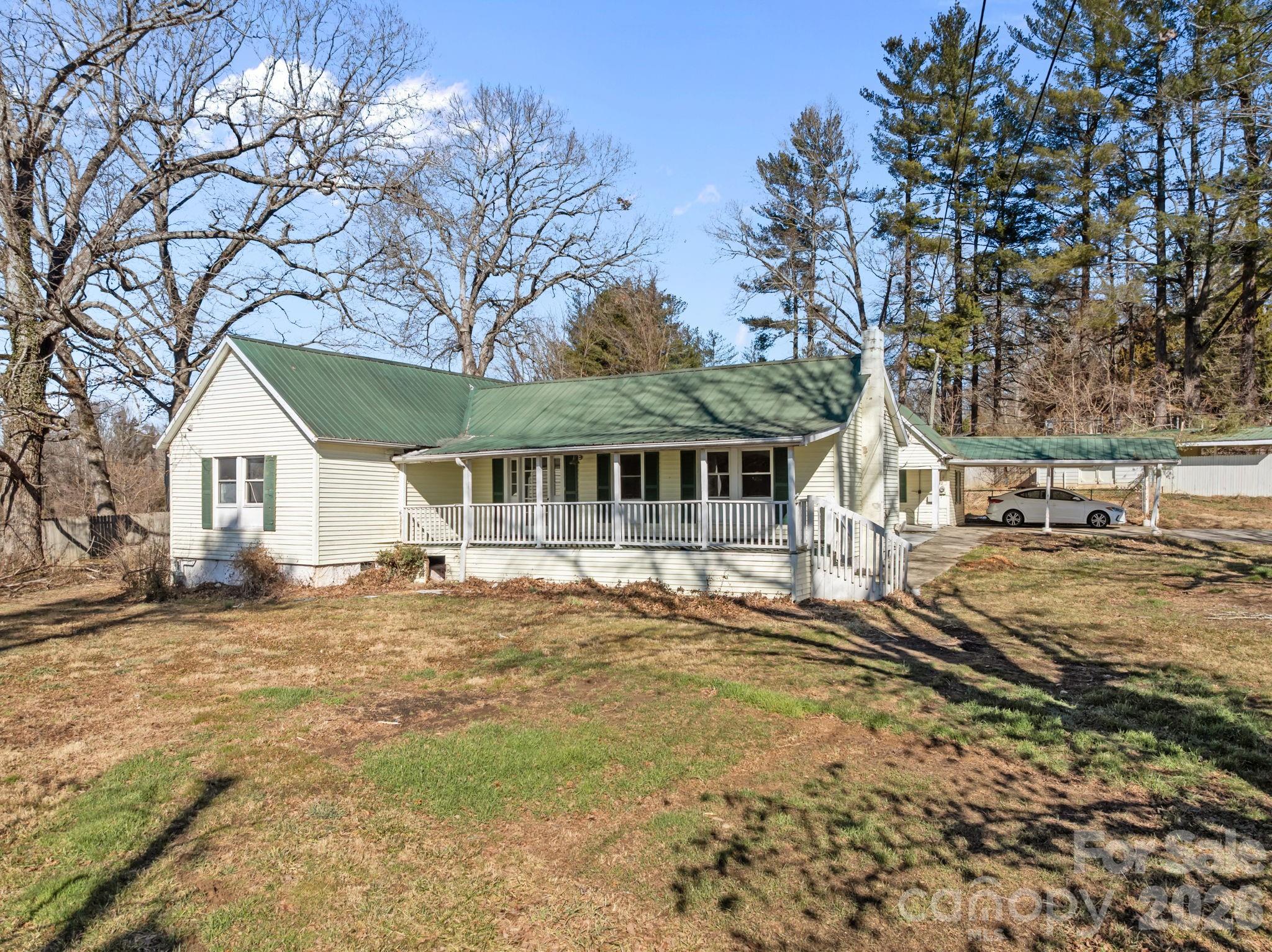 99 Wakefield Drive Hendersonville NC 28792