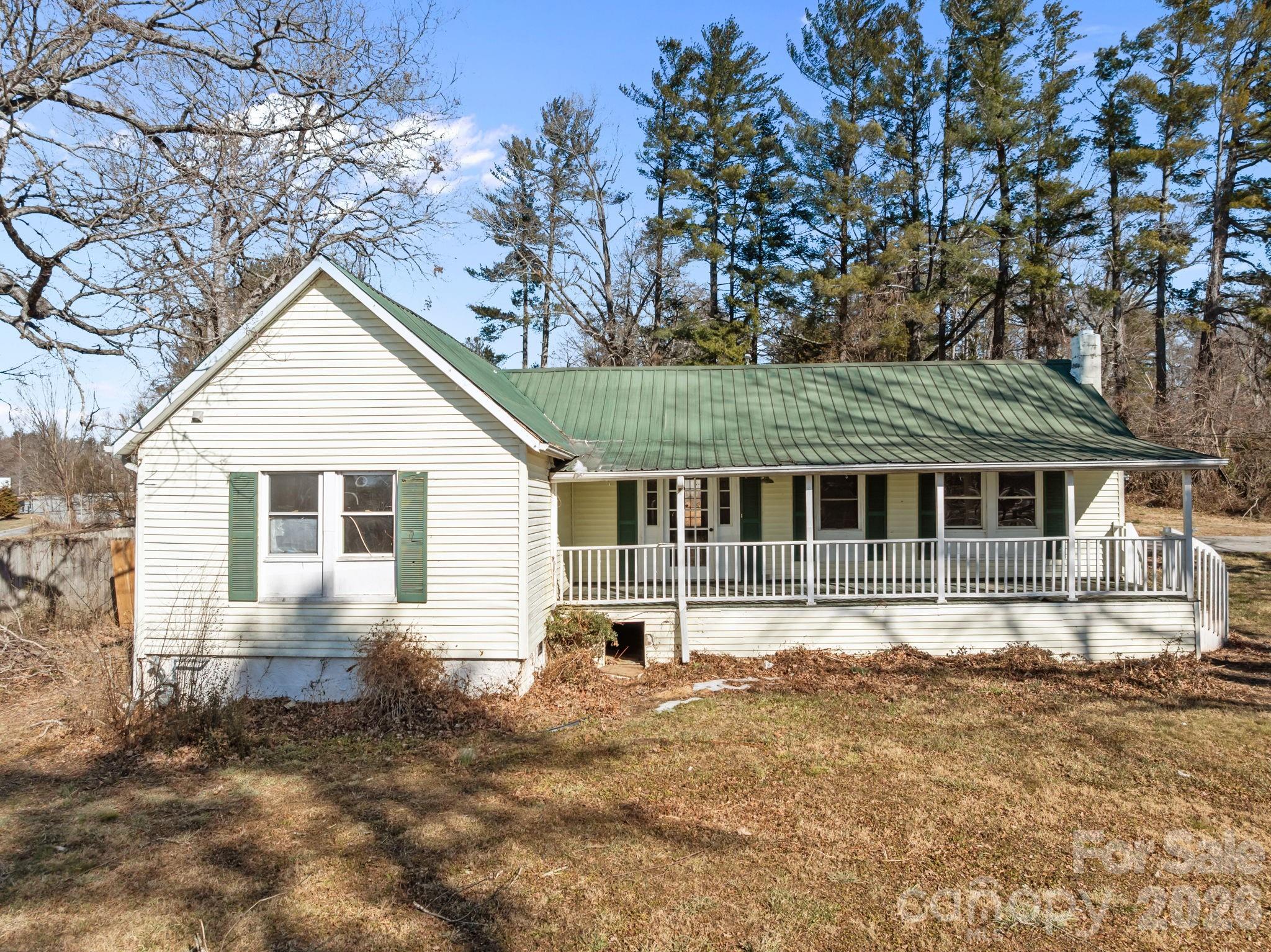 99 Wakefield Drive Hendersonville NC 28792
