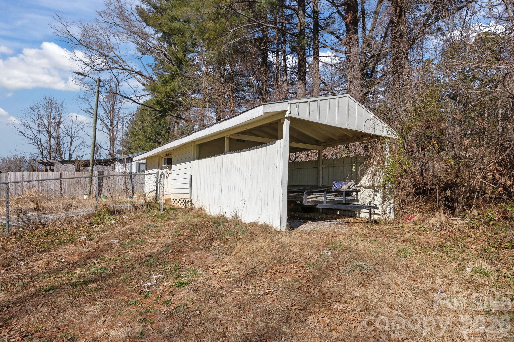 99 Wakefield Drive Hendersonville NC 28792