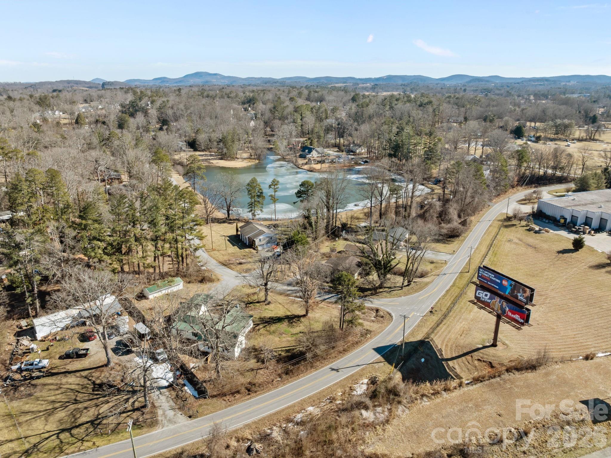99 Wakefield Drive Hendersonville NC 28792