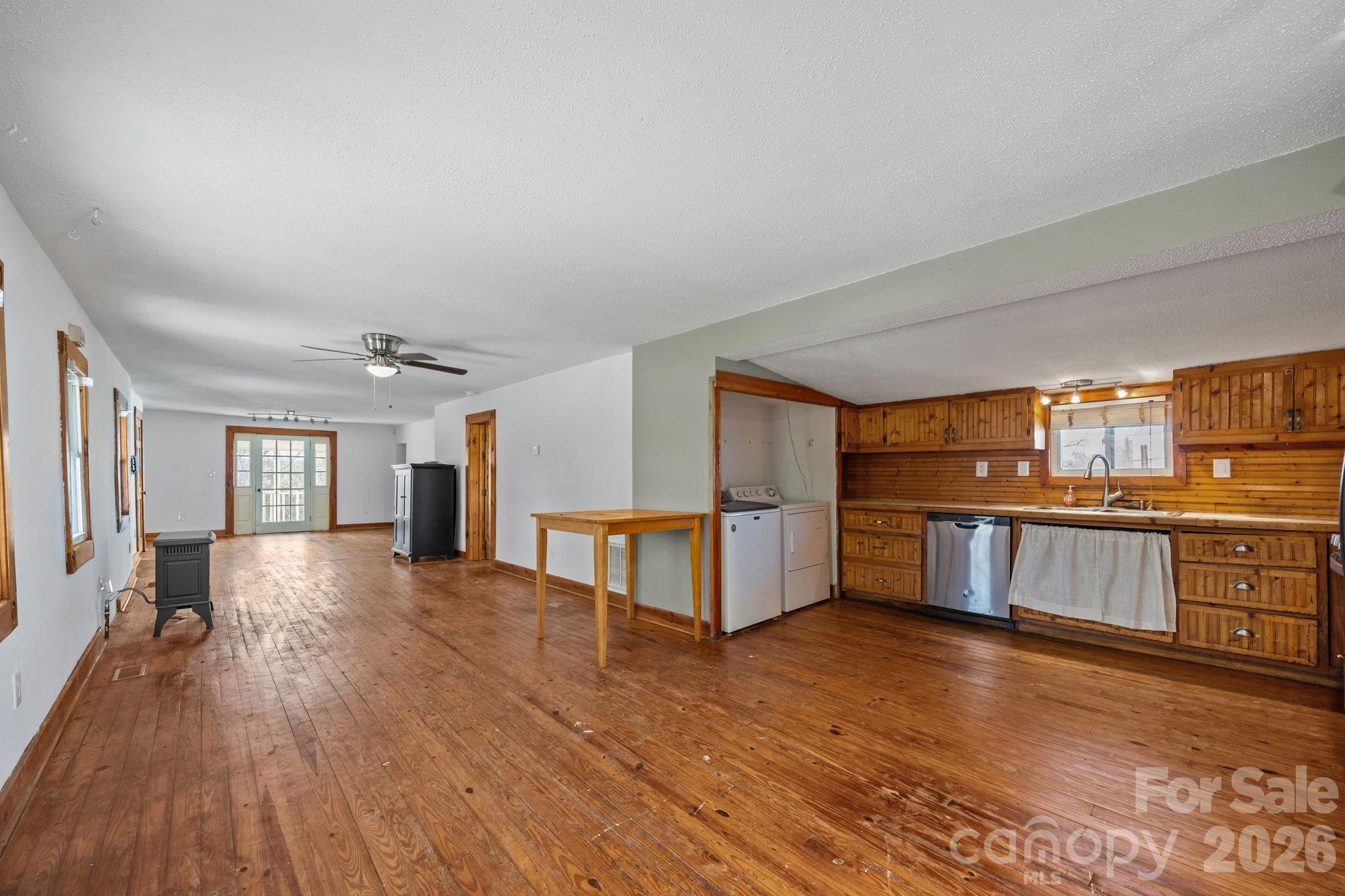 99 Wakefield Drive Hendersonville NC 28792